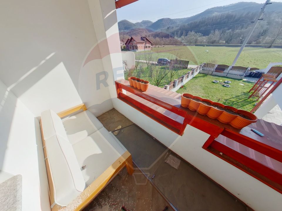 5 room House / Villa for sale