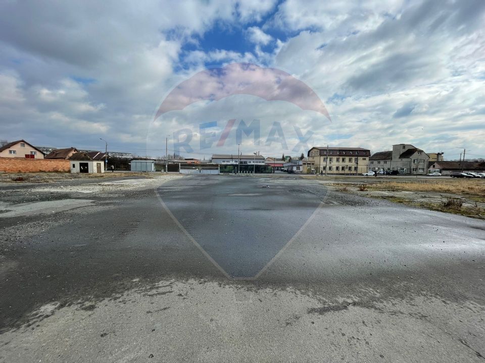 Teren de închiriat 40,000mp Sibiu