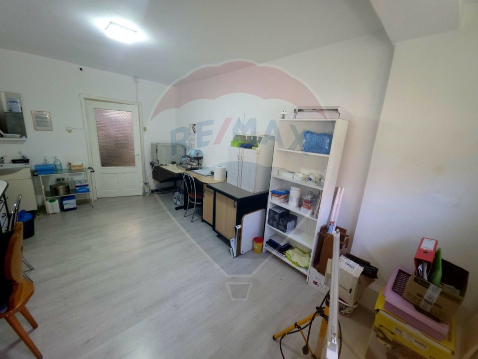 45sq.m Commercial Space for rent, Central area