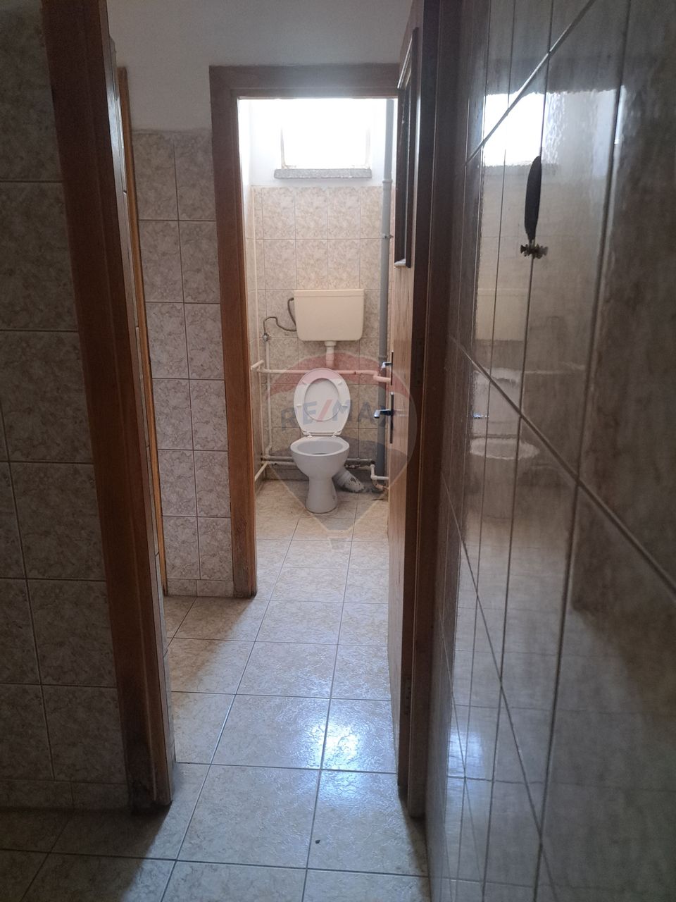 Spațiu generos 1100 mp, compartimentat și open space