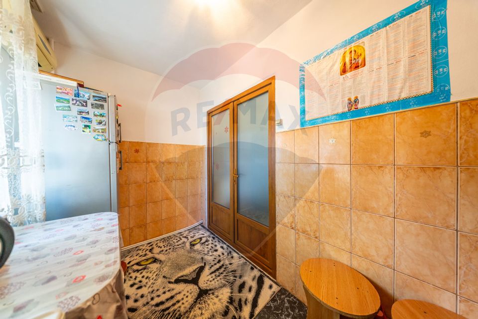 Apartament cu doua camere in zona Aurel Vlaicu