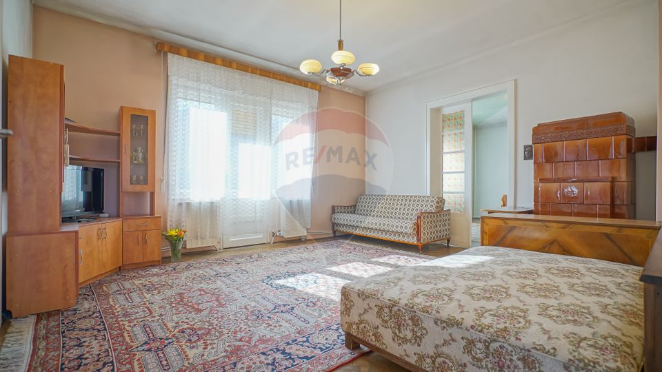 REZERVAT! Apartament cu iz boem, în casă, Brașovul Vechi