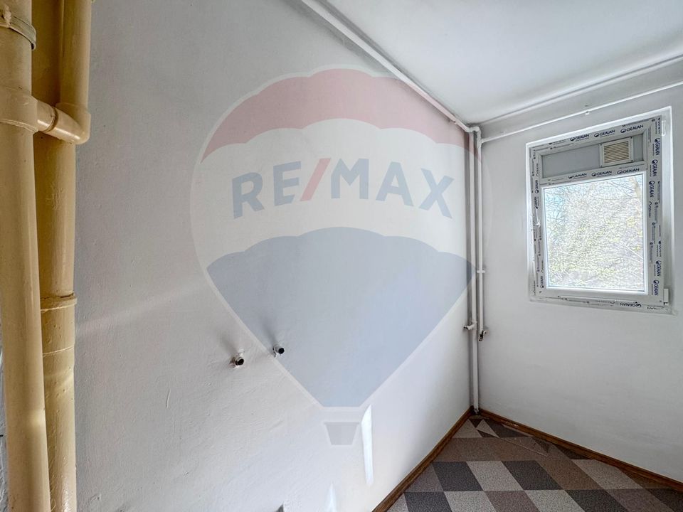 Apartament 2 camere de vanzare - Sos Giurgiului, Toporasi