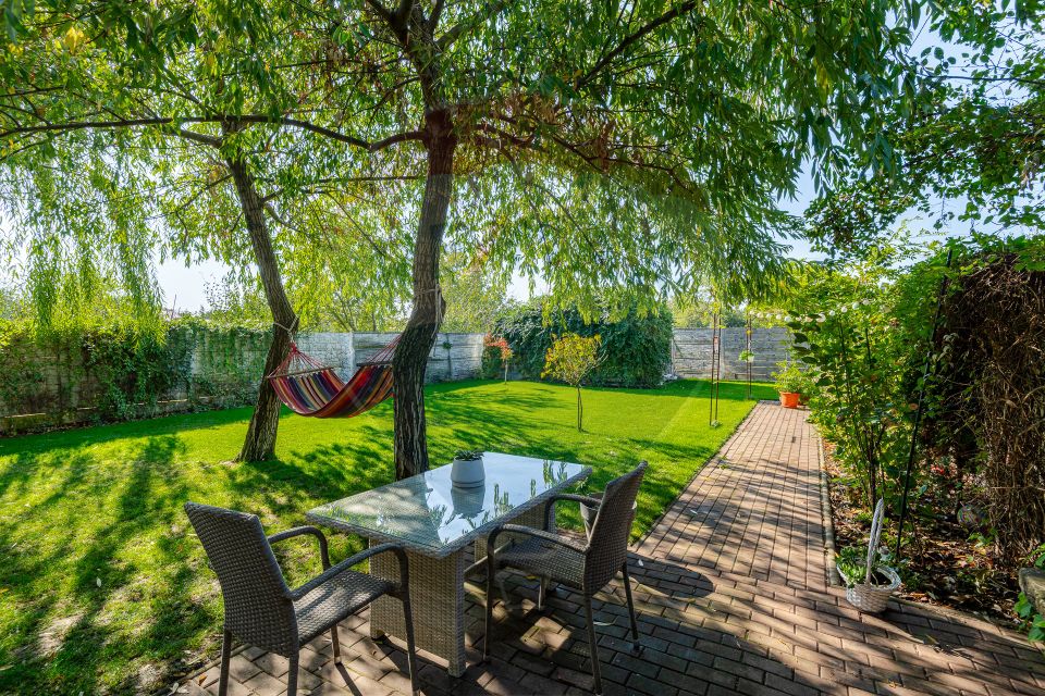 Casa de vanzare  |  4 camere  |  Buftea - Crevedia