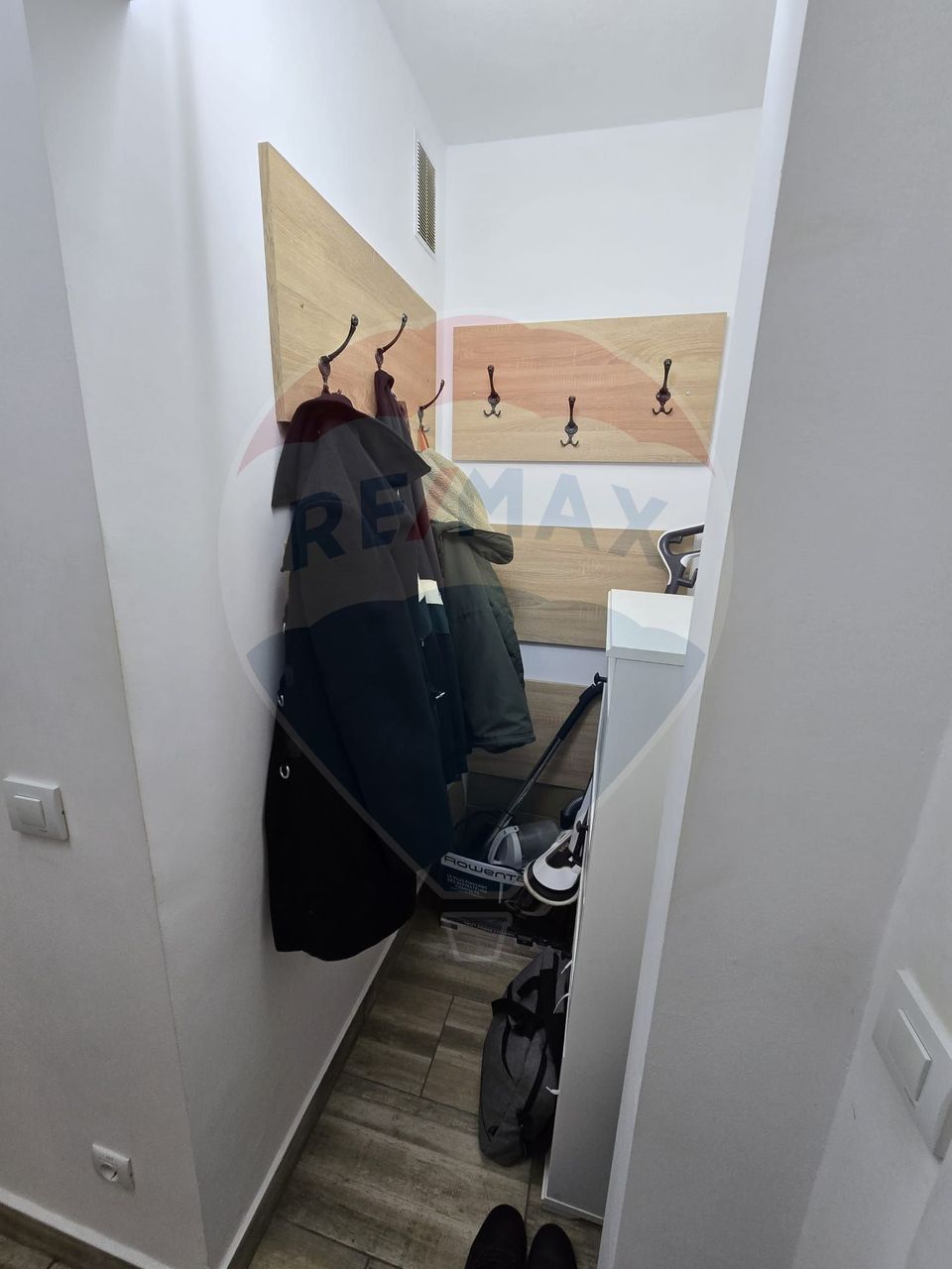 DE VANZARE Apartament 2 camere RENOVAT 2024