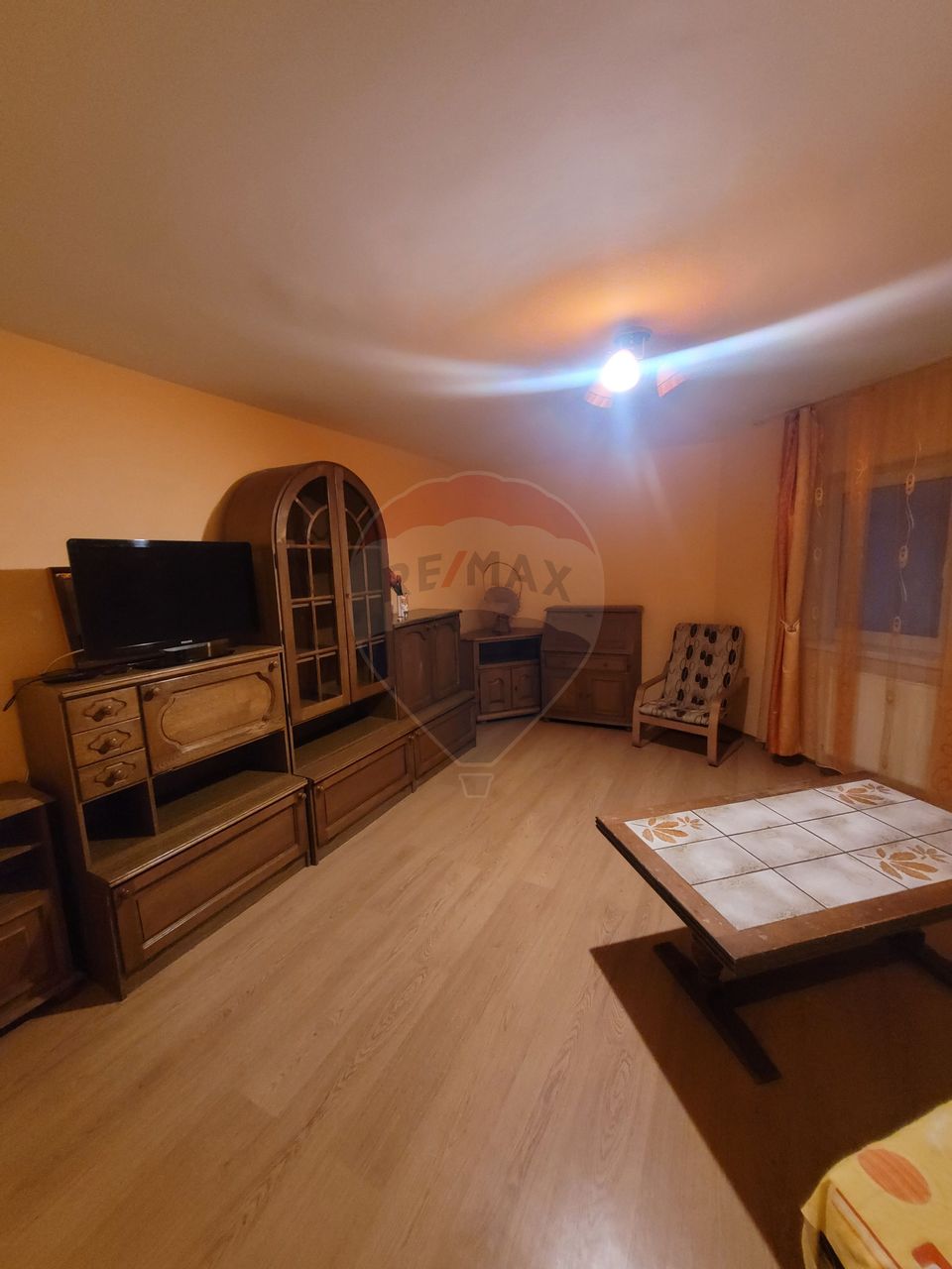 2 room Apartment for rent, Turnisor area