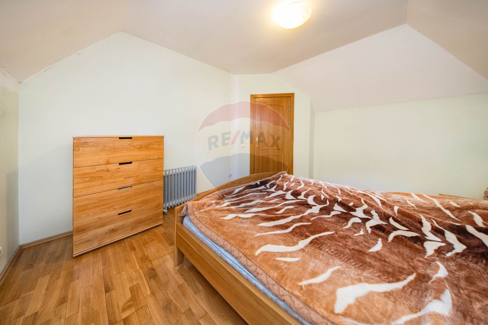 Vilă Moieciu, 375 mp util + teren 2.992 mp, View - Comision 0