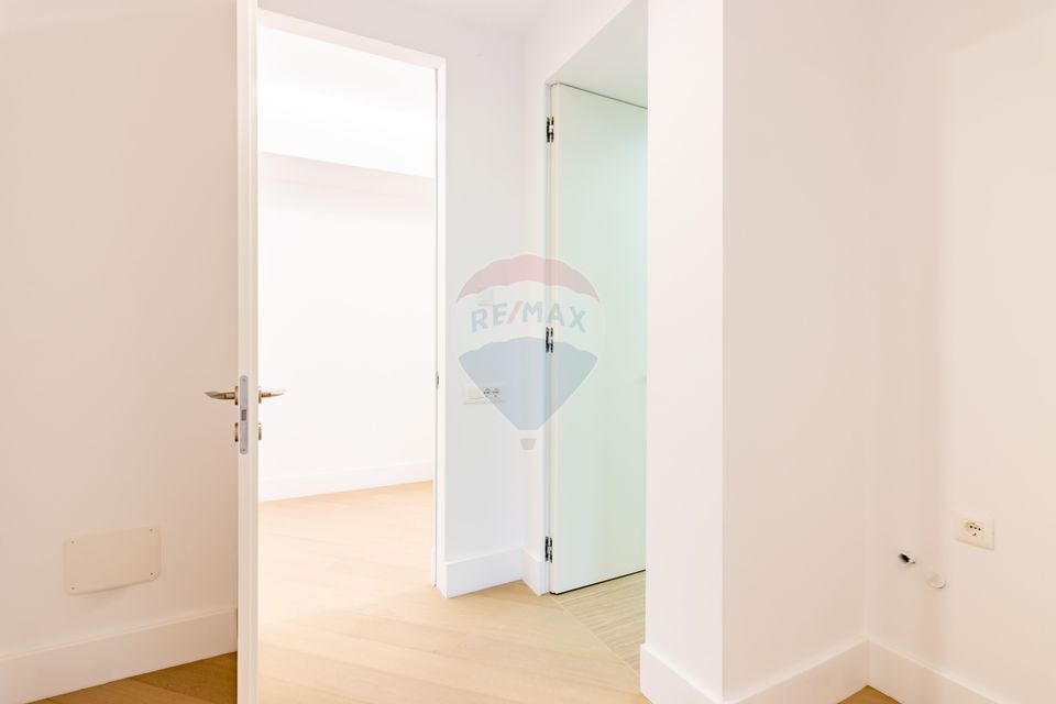 3 room apartment for sale – Cortina 126, Bd. Erou Iancu Nicolae