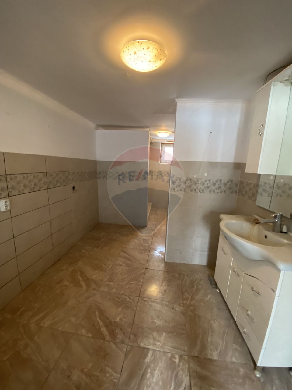 Casă de vânzare în Chirpar / ideală pentru investiție/pensiune