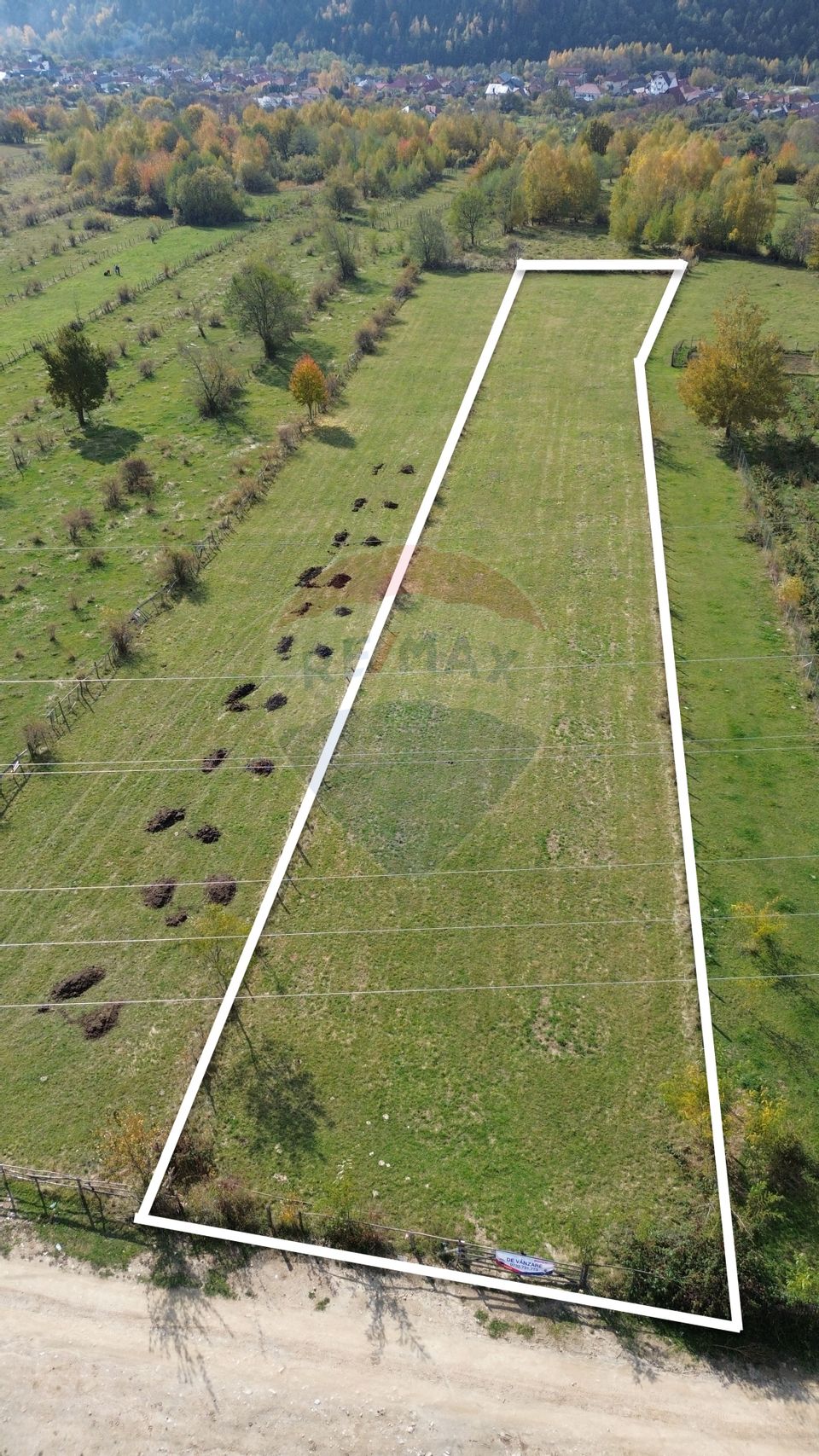 Land 3,831sqm Leresti / Strada Poduri