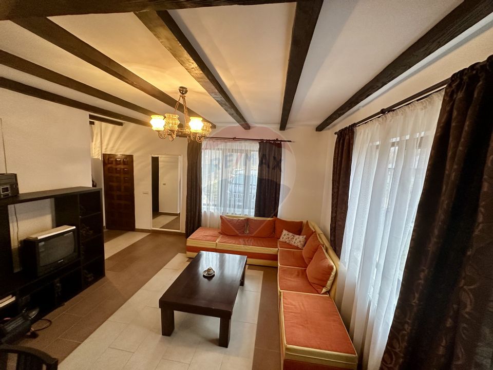 4 room House / Villa for sale
