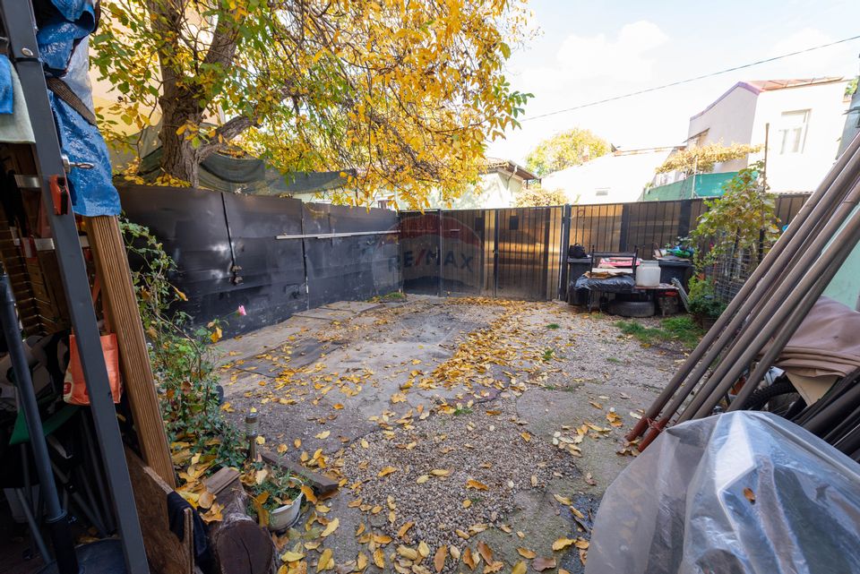 Villa for sale in P-ta Unirii area 140 sqm land