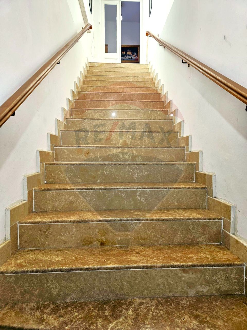 15 room House / Villa for sale, Universitate area