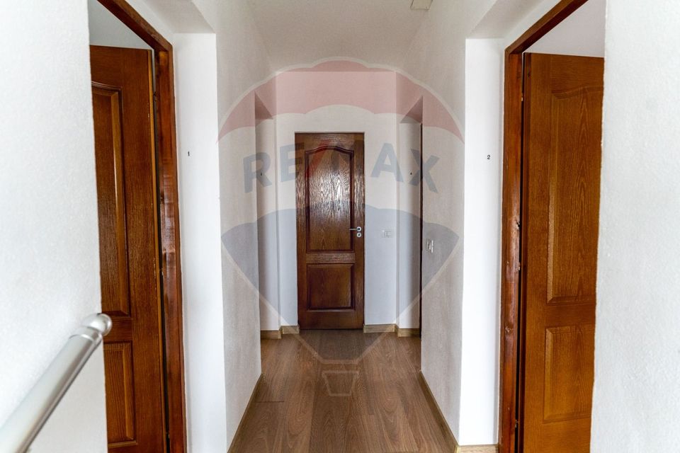 Vila/Pensiune de vanzare Bacia,jud.Hunedoara