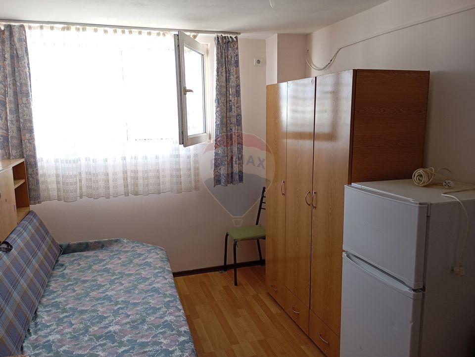 Garsoniera de vânzare în zona Periferie