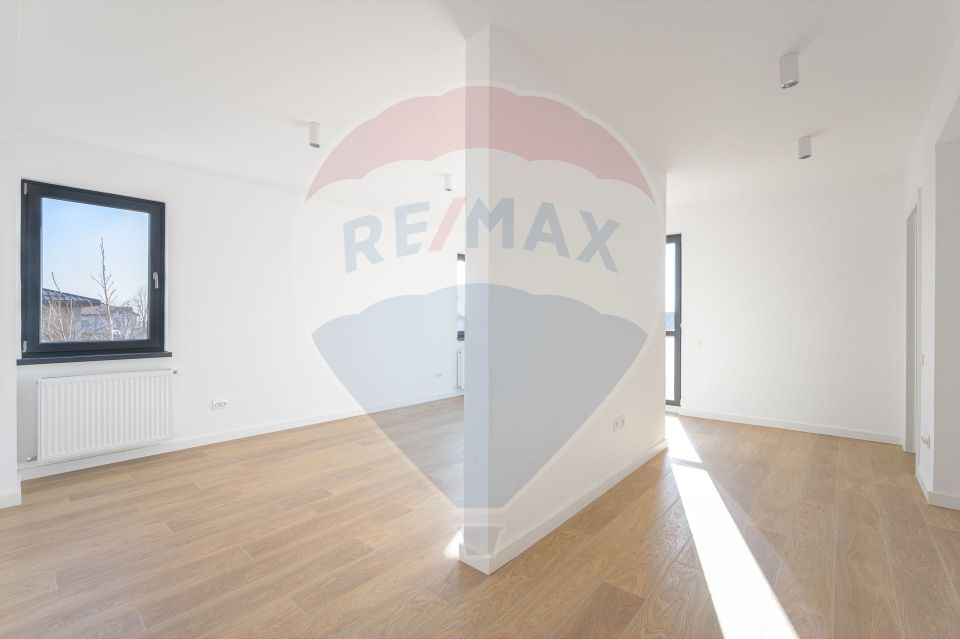 Vilă superba Cernica | vedere la padure si lac | finisaje moderne