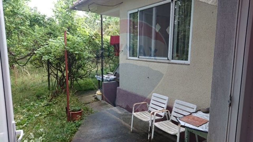 Casă / Vilă cu 2 camere de vânzare