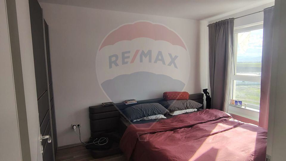 Apartament cu 3 camere de vânzare în Avangarden 3