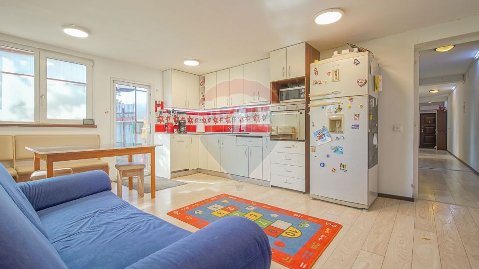 !! VANDUT !!! Apartament în vilă – Triaj, Brașov