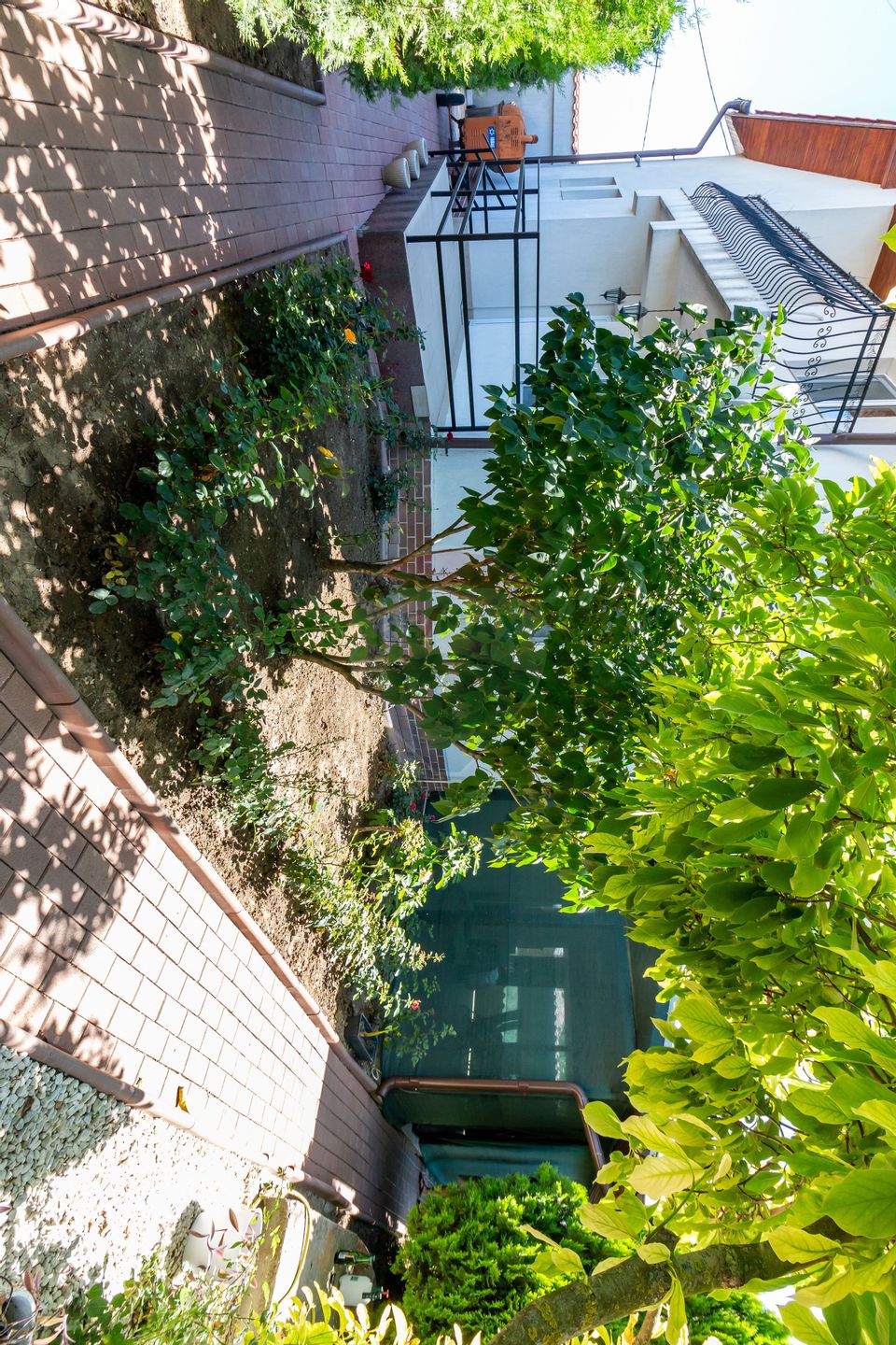 Casă spațioasă lângă București – mobilată, utilată, gata de mutat!