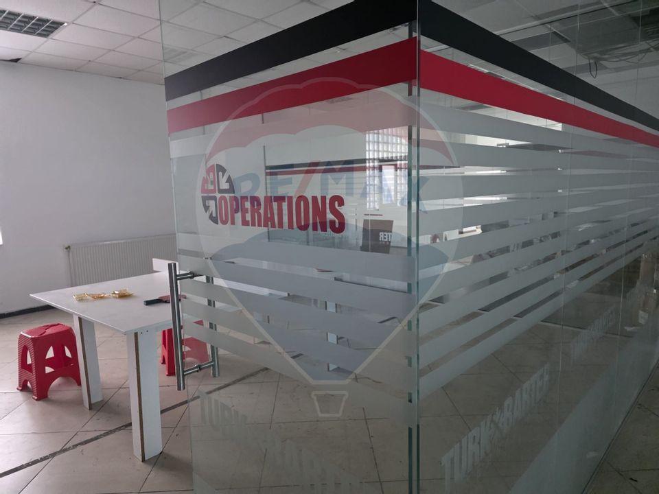Spații comerciale + birouri Otopeni 2246 mp inchiriere totala/partiala