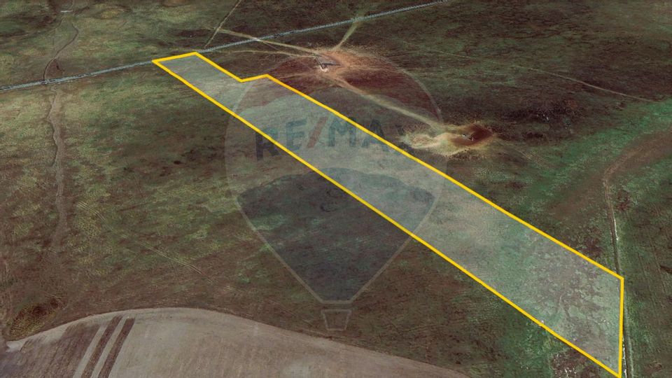 Teren agricol 5 ha, extravilan, 52 m deschidere la șosea