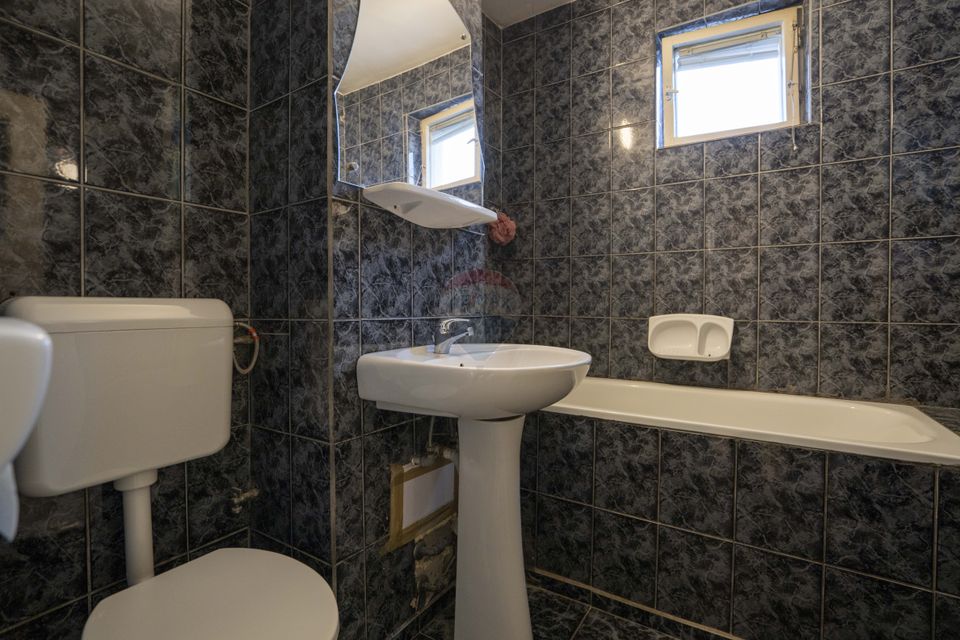 De vânzare apartament cu 4 camere, Bulevardul Decebal