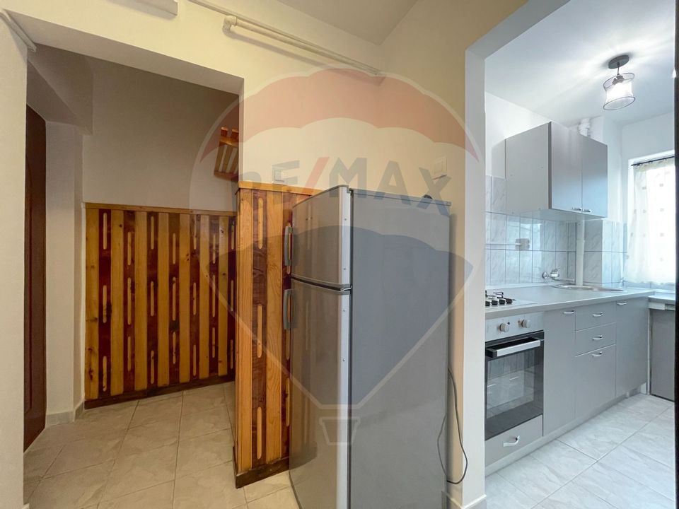 2 room Apartment for rent, Florilor area