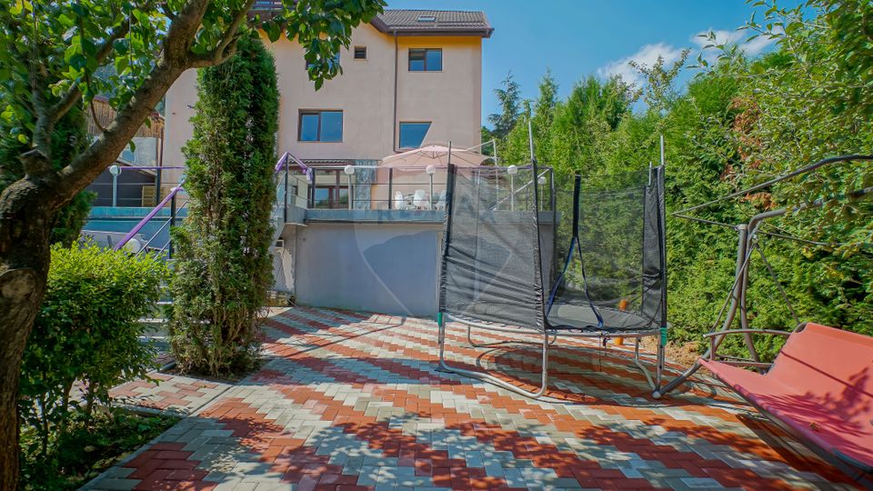 9 room House / Villa for rent, Turches area