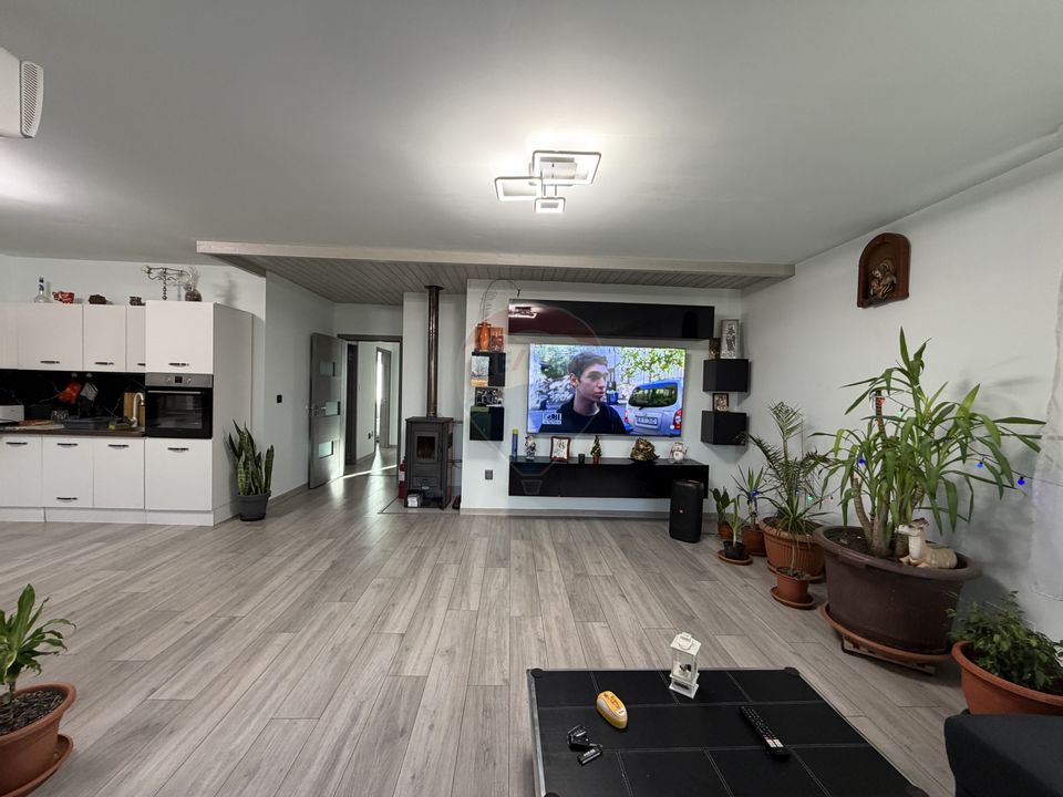 4 room House / Villa for sale, Nord area