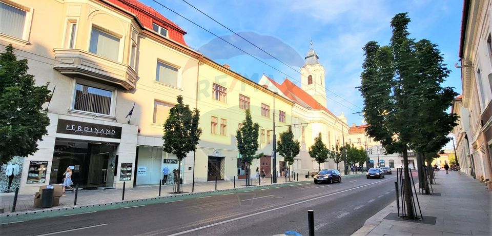 Spatiu birouri de închiriat 23 mp Ultracentral All Inclusive