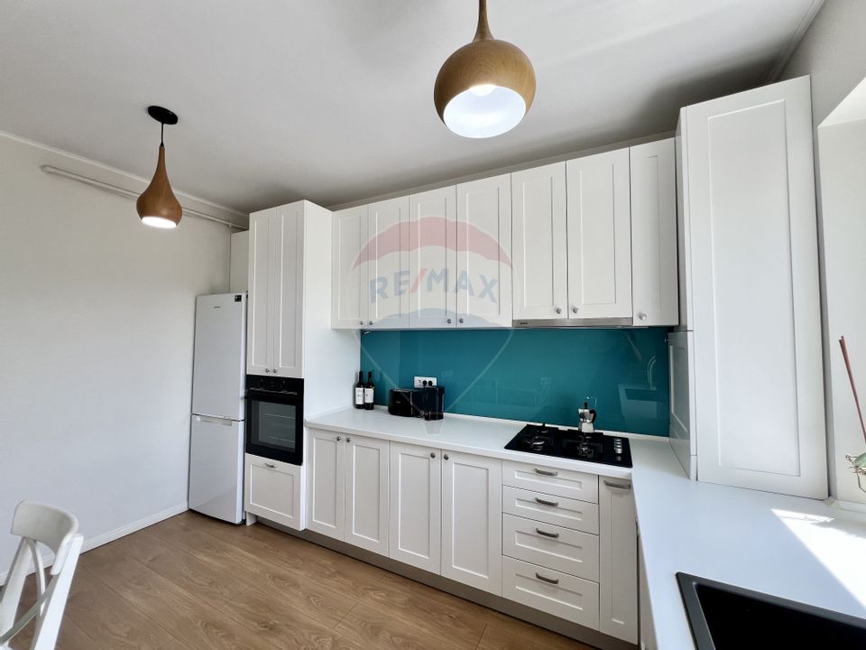 Apartament de 3 camere finisat, cu 2 parcari cu CF,  pe Calea Manastur