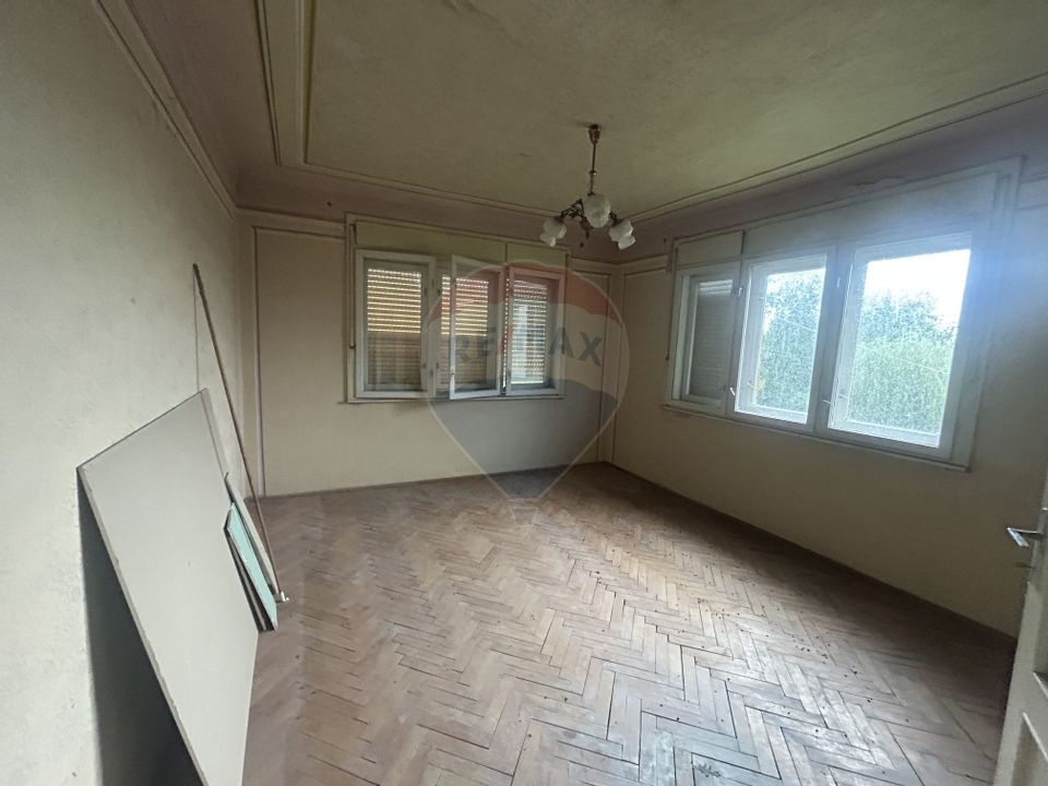 4 room House / Villa for sale