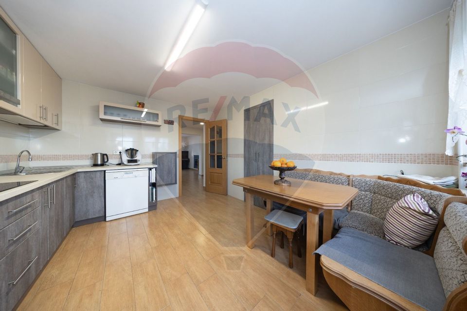 7 room House / Villa for sale, Central area