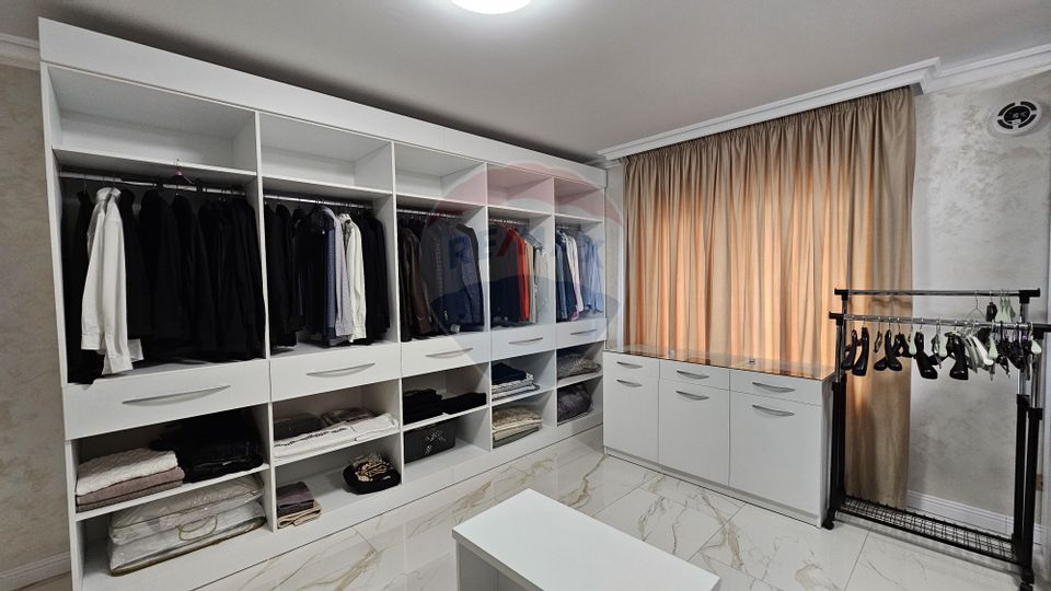 5 room House / Villa for sale