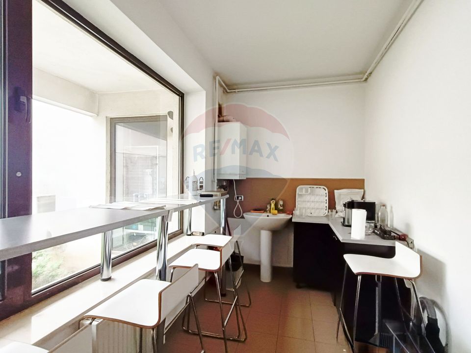 111.7sq.m Commercial Space for sale, Cismigiu area