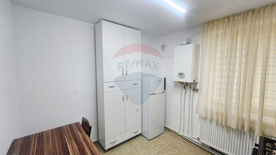 Apartament cu 1 camere de închiriat în zona Central