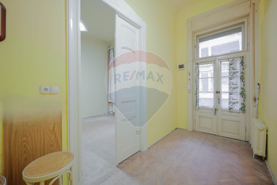 Apartament 1 camere, Palat Apollo, Pietonală Oradea, De Vânzare