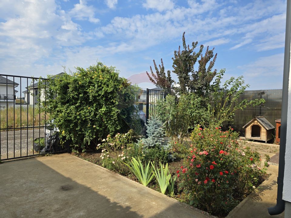 Casa ideala pentru familie, 5 camere, 4 bai, complex nou, Otopeni