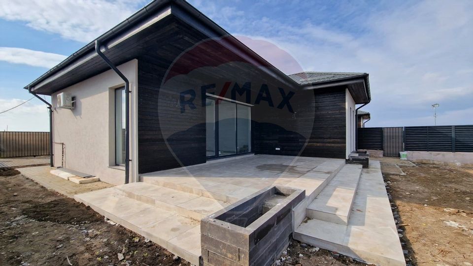 Detached house 4 rooms | Generous Court | Gunners