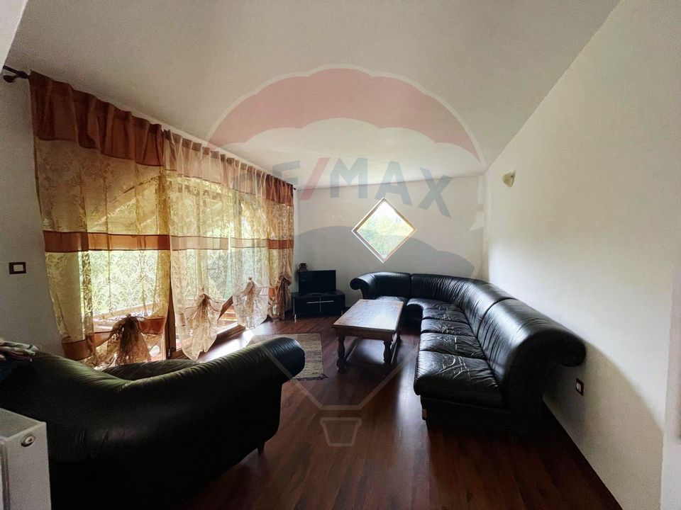 Casa /Vila de vanzare in Durau