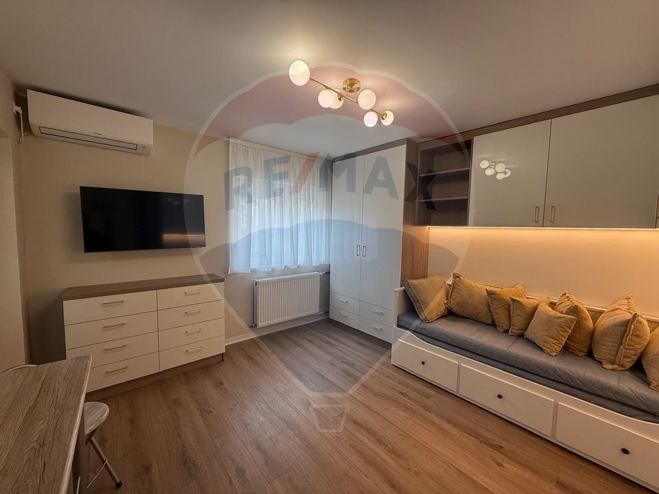 Garsonieră de lux de închiriat  Decebal| Complet renovată | Etaj 1 |