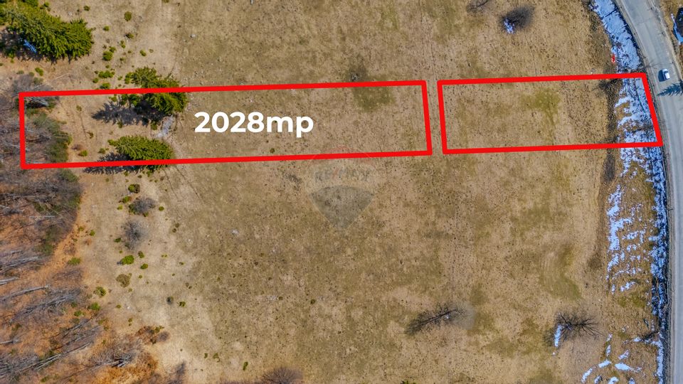 Land 2,028sqm Fundata / DN 73