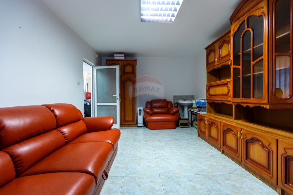 Apartament la parter cu intrare separata | 3 camere | str. Valea Alba