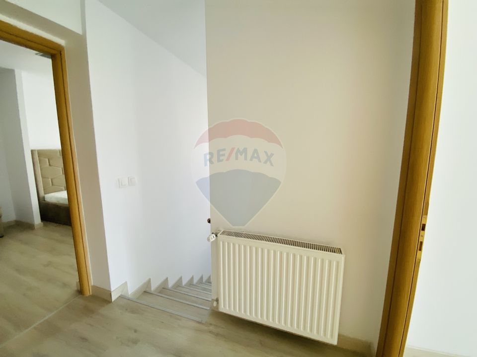 Vila Tunari 5 camere cu Garaj subteran