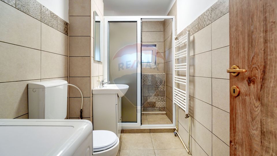 Apartament cu 3 camere de închiriat B-dul Victoriei