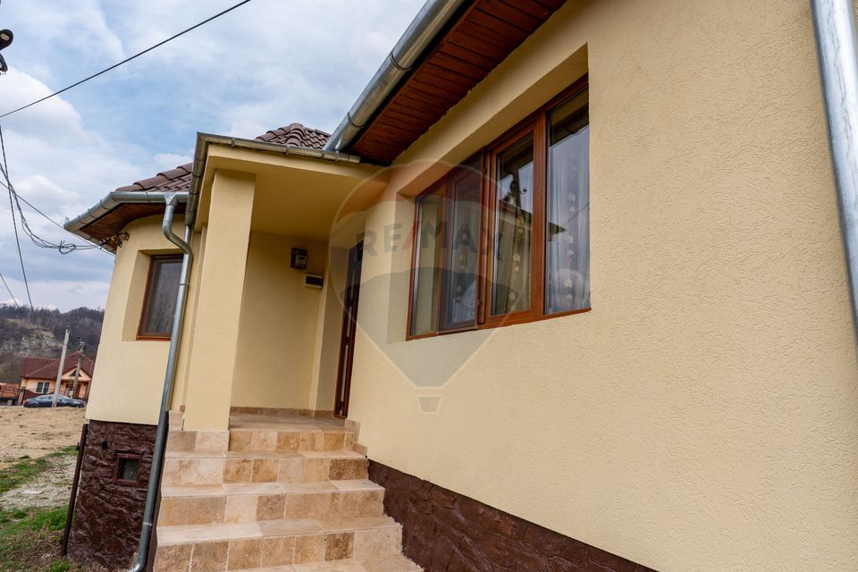 3 room House / Villa for sale, Central area