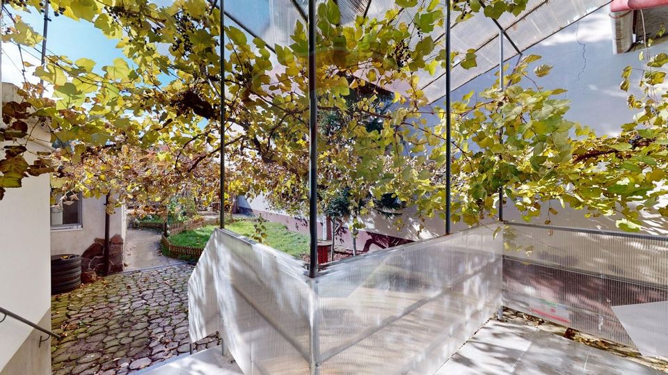 6 room House / Villa for rent, Aurel Vlaicu area