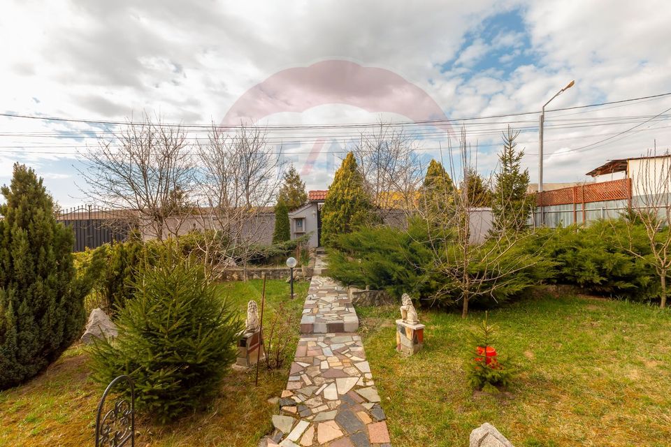 7 room House / Villa for sale, Vest area