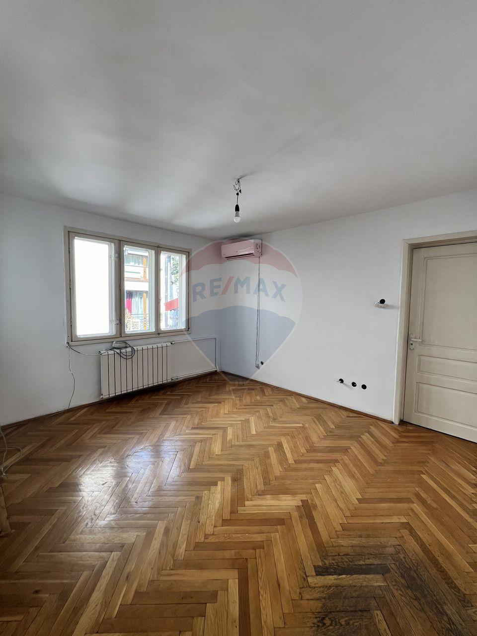 10 room House / Villa for rent, Eminescu area